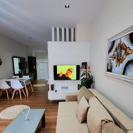 Armando'S House Durres Apartment ภายนอก รูปภาพ