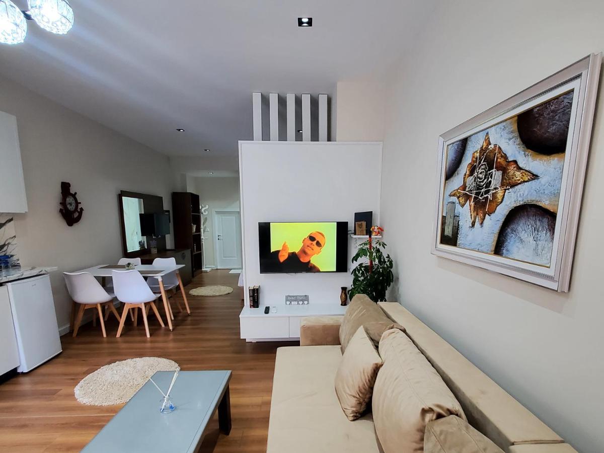 Armando'S House Durres Apartment ภายนอก รูปภาพ