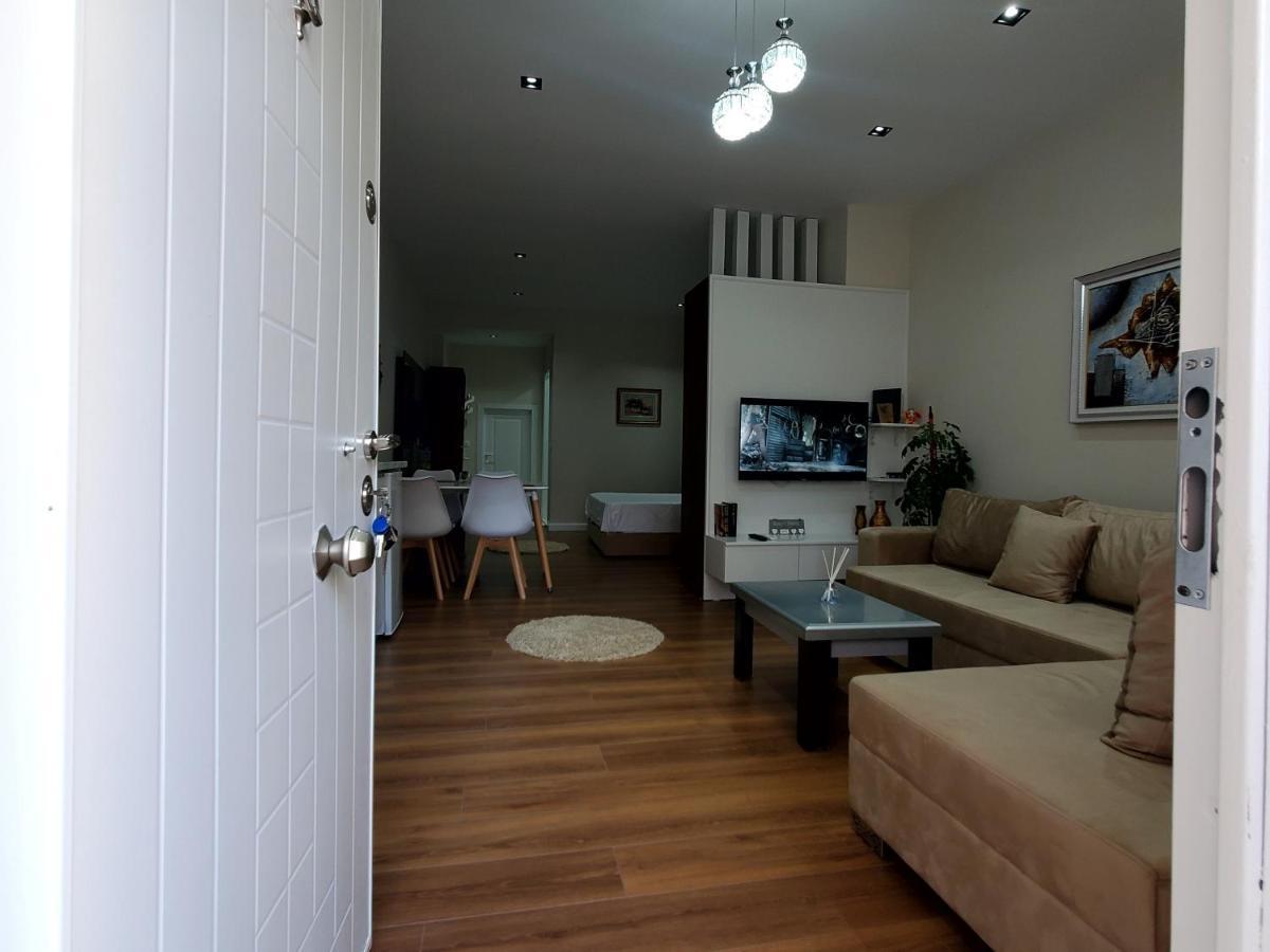Armando'S House Durres Apartment ภายนอก รูปภาพ