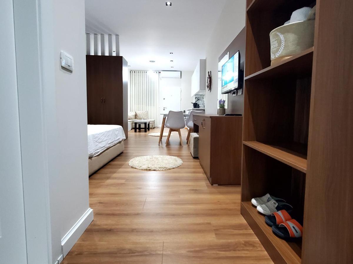 Armando'S House Durres Apartment ภายนอก รูปภาพ