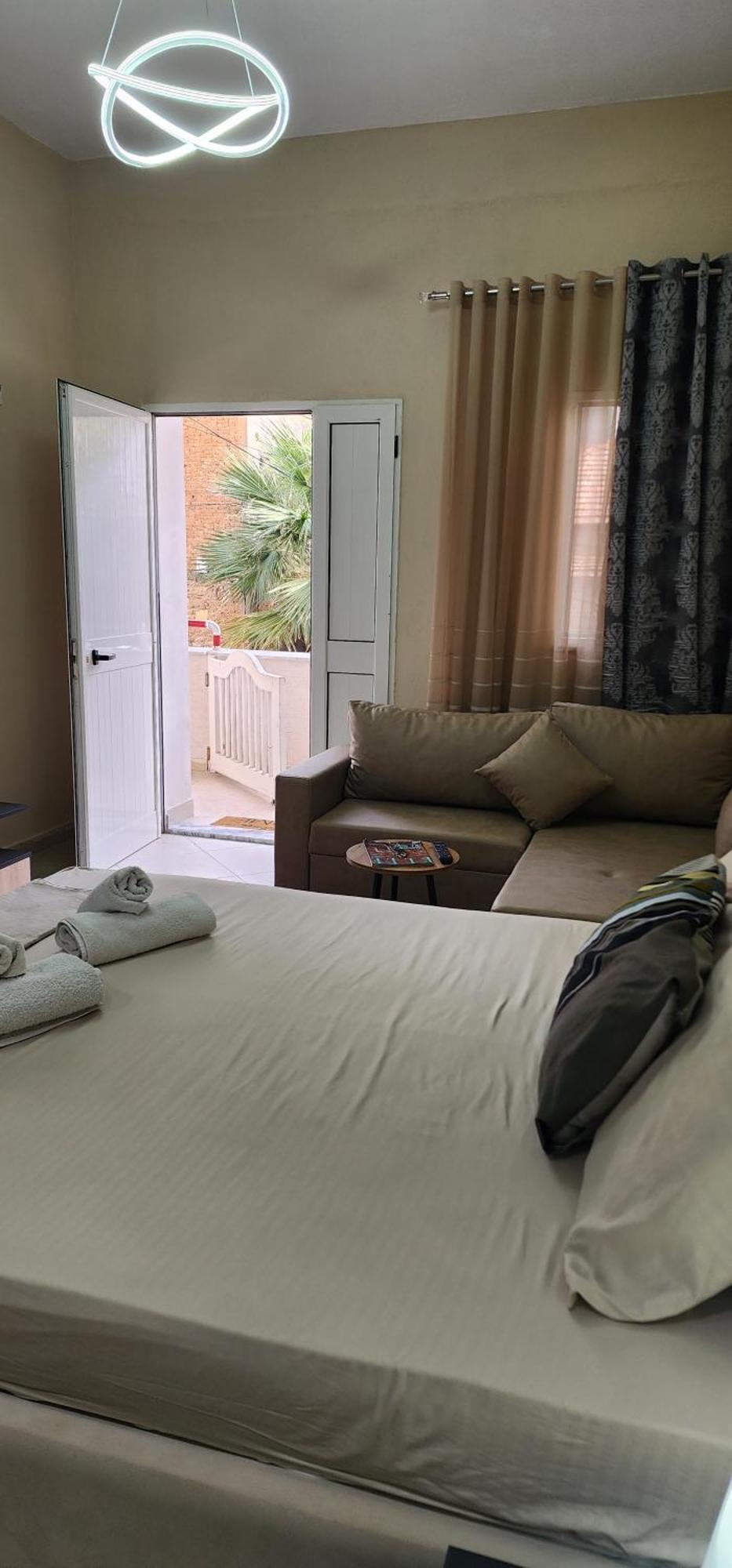 Armando'S House Durres Apartment ภายนอก รูปภาพ